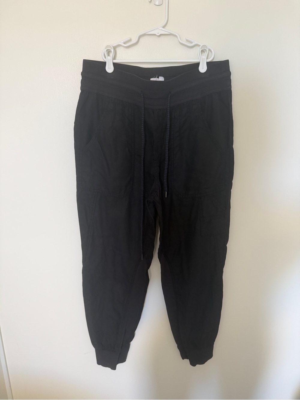 Women’s Black Anthropologie Pants